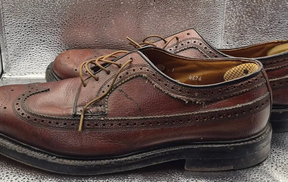 Boyd's wingtips